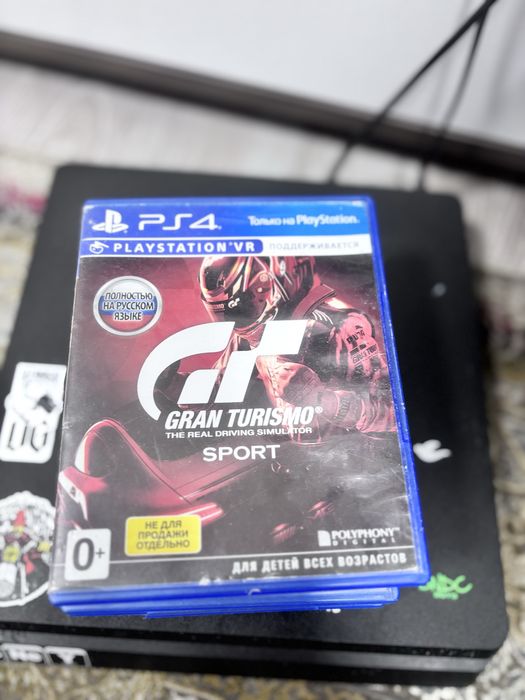 Playstation4 слим 1 тб
