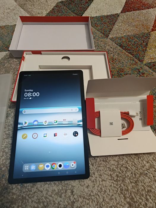 Se vinde OnePlus Pad Lite la cutie