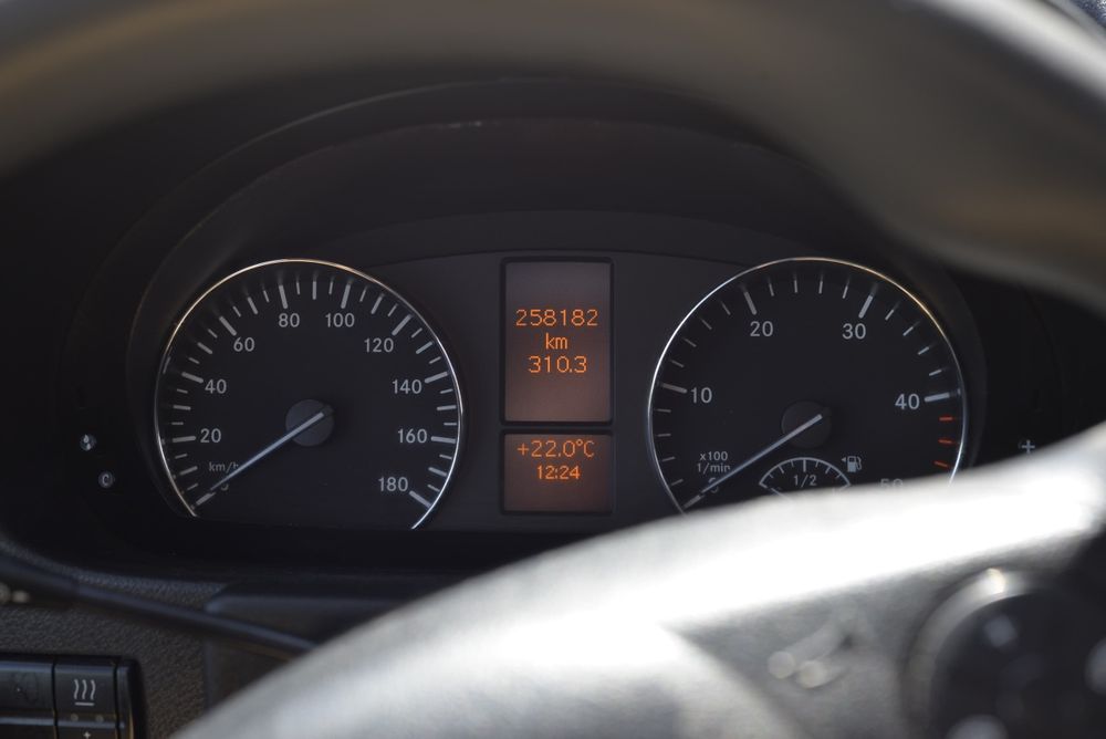 Mercedes Benz Sprinter 313