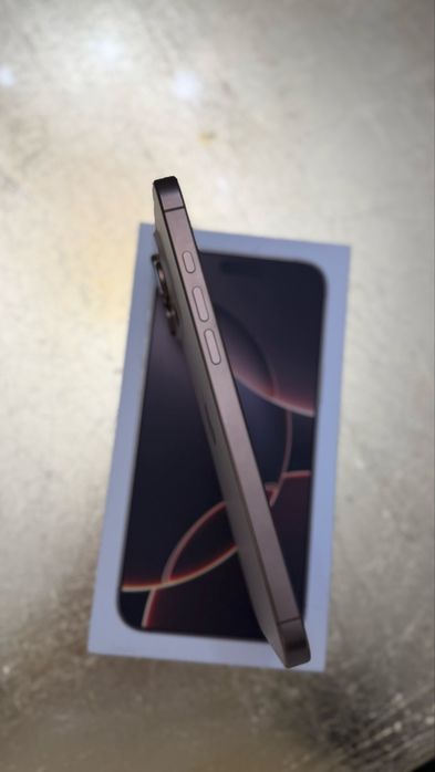 iPhone 16 Pro Max 256GB – Desert Titanium