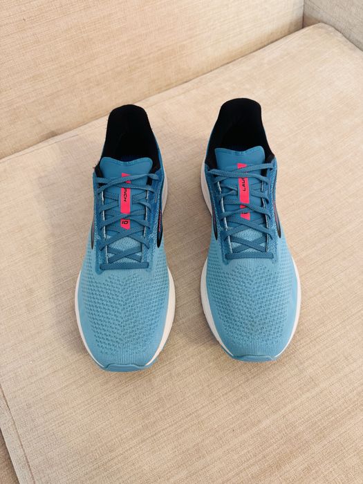 Мъжки маратонки Brooks Launch 10