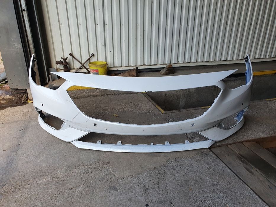 Opel Insignia B far,bară față,radiatoare,aripă,proiector,grila,stop sp
