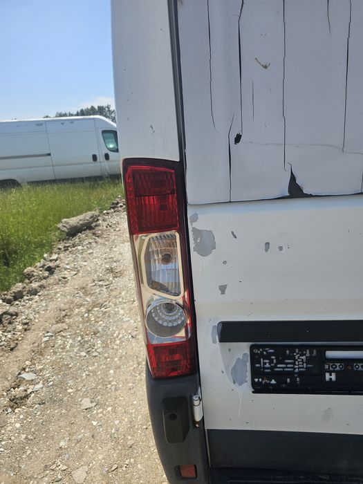 Uși spate cu geam Peugeot Boxer Fiat Ducato Citroen jamper