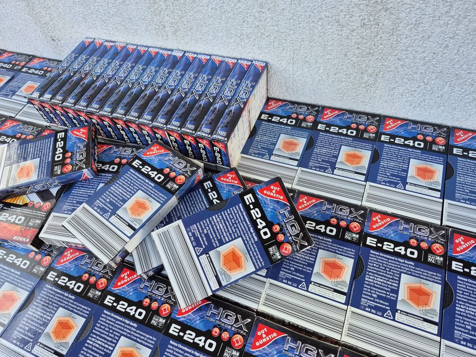 Vând lot 35 casete video VHS originale Edeka HGX, 240 minute cu filme
