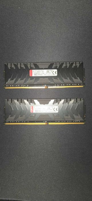 Memorii Kingston HyperX Predator 16GB 2x8 2400MHZ CL12 Dual Channel KIT