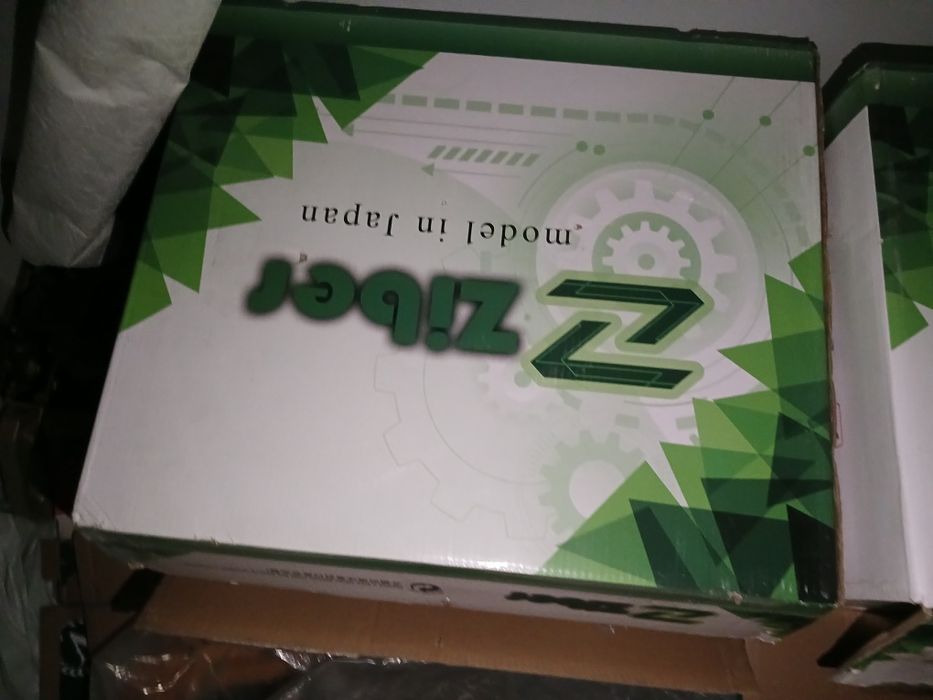 Ziber tikuv mashinasi averlok