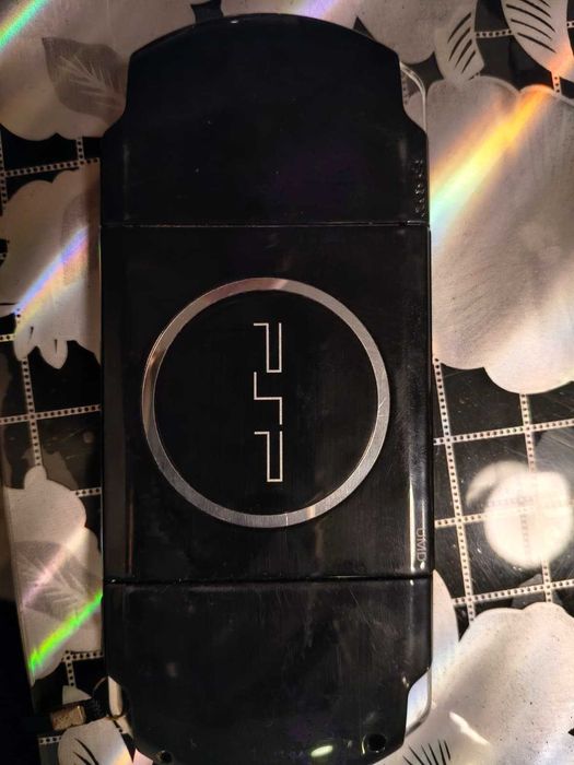 PSP-3004 PB stare perfecta + 10 jocuri