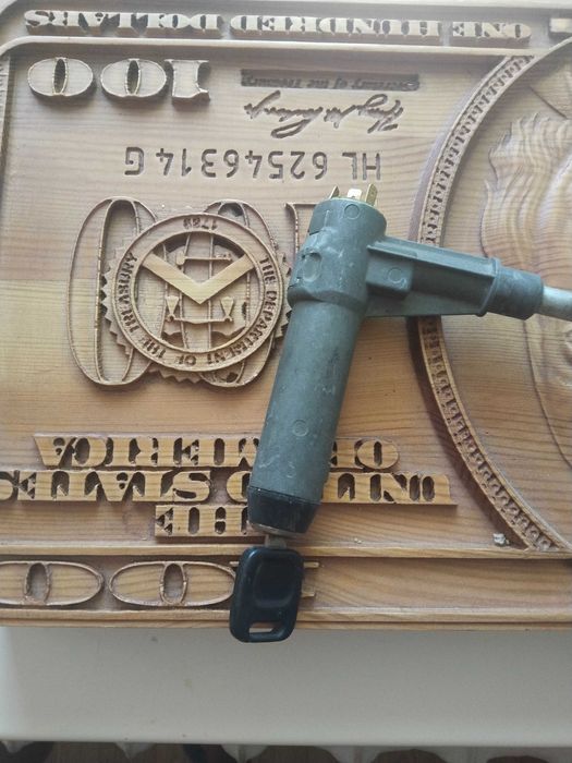 Замок зажигания ауди 100 селедка
