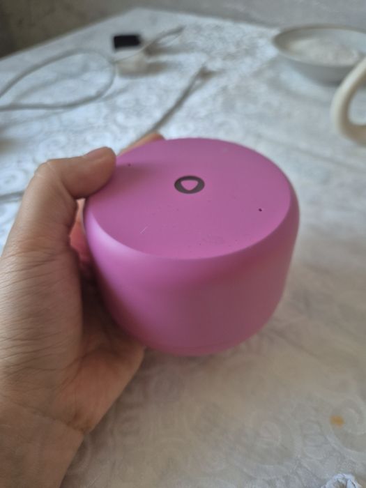 Алиса яндекс колонка