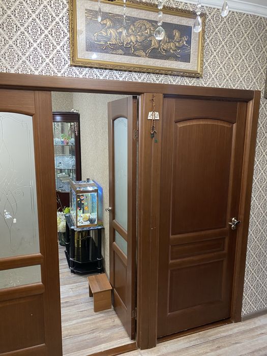 Восток 3 комнатная 77 серия