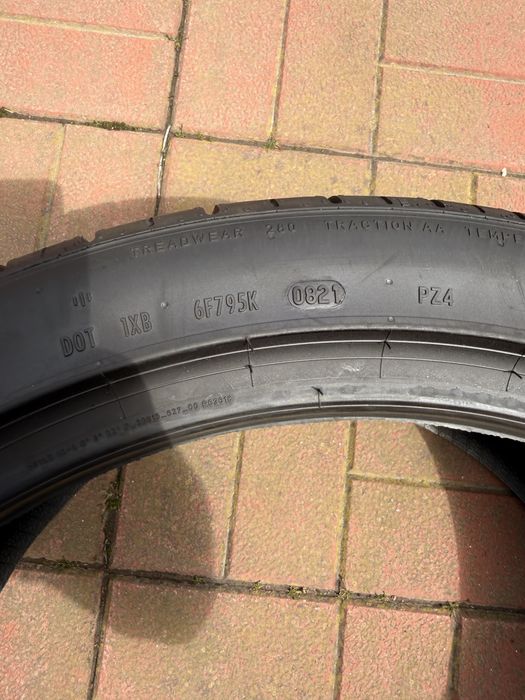 2 anvelope vara noi Pirelli P-Zero (PZ4) 285/35 ZR20