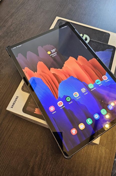 Samsung Tab 7+ 5g cu pix husa si cutie