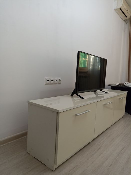 Тумба под телевизор