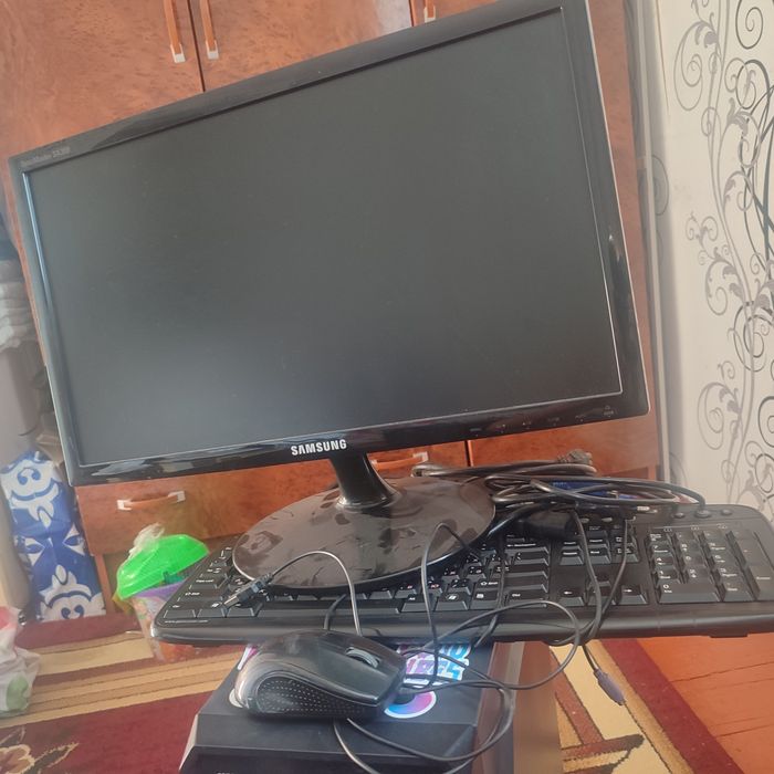 Компьютер комплект продаю I3