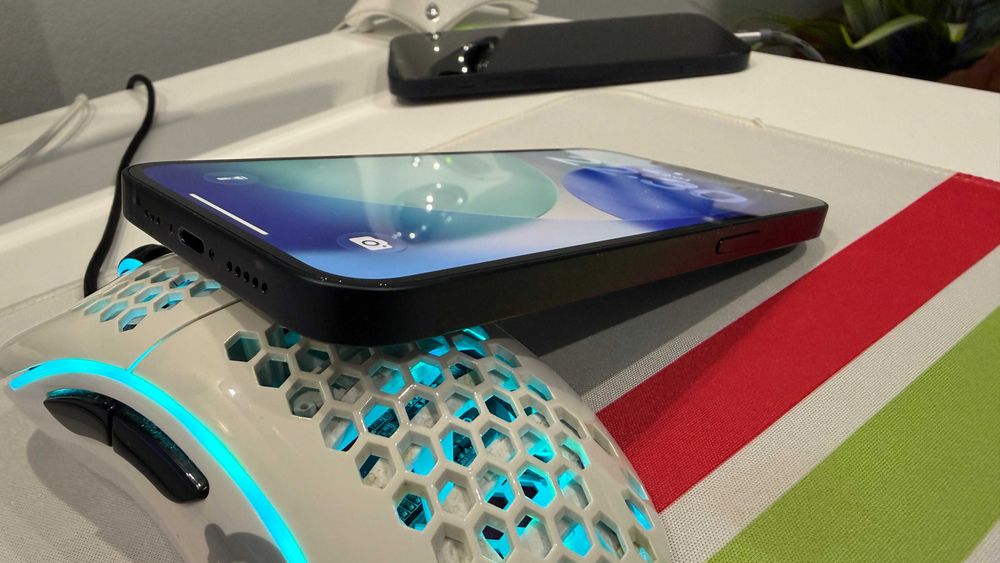 iPhone 14 Black Продавам