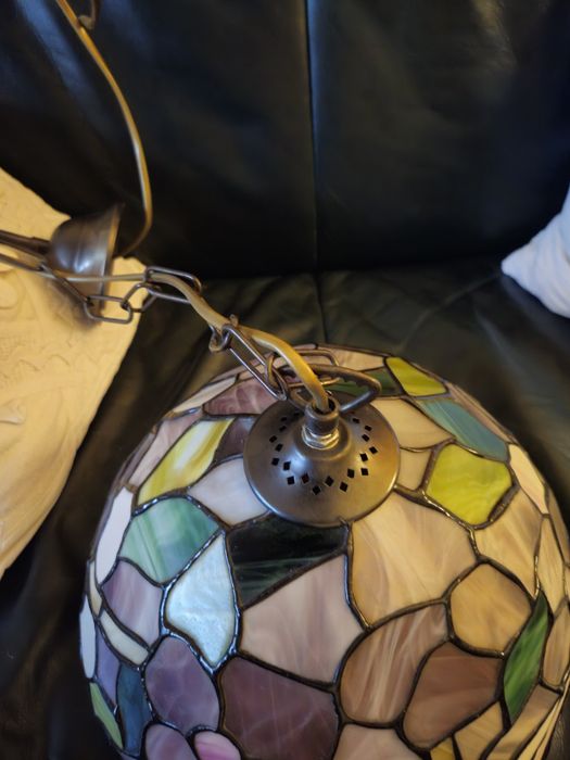 Лампиони в стил Tiffany и антични фигури