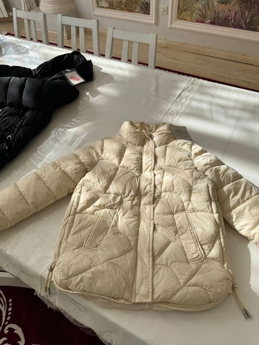 Куртка жаңа этикеткасы алынбаған