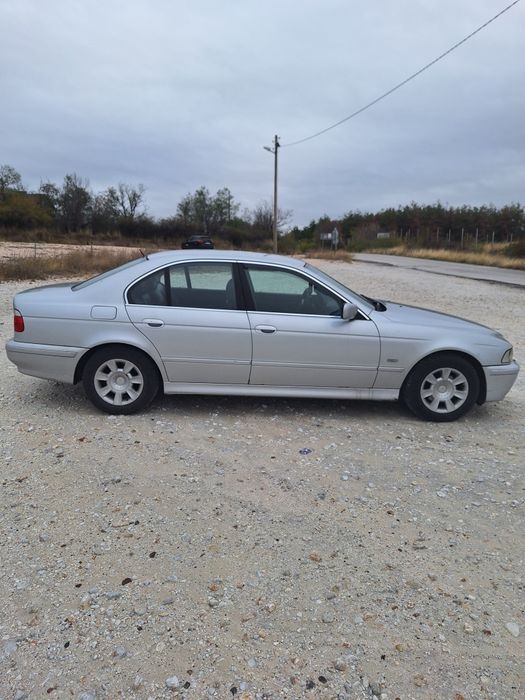 Продава се Бмв 525I бензин