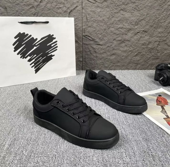 Lou Boutin krasovka sotiladi