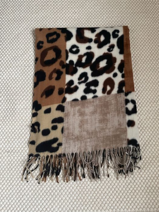 Нов зимен дамски шал