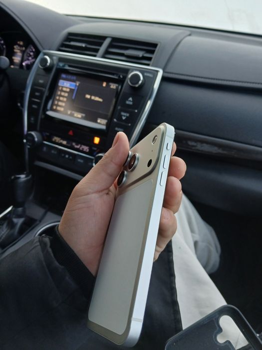 IPhone XR  в корпусе IPhone 17pro