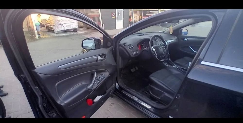 FORD Mondeo 2013 — imagine 4
