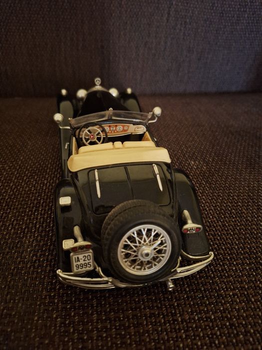 Mașinuță Bburago Mercedez Benz 500k Roadster 1936