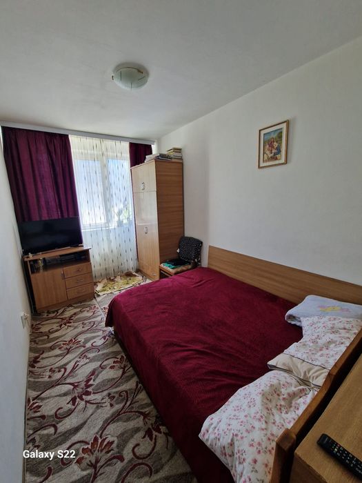 Vând apartament 3 camere Medgidia