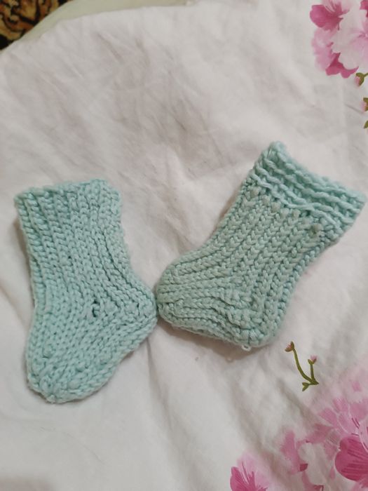 Продам носочки 8 см (0-3 месяца)