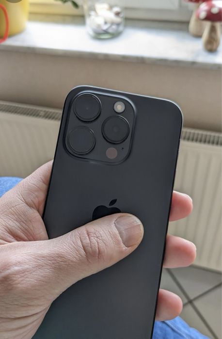 iPhone 14 pro на 256гб