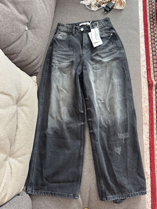 Продам джинсы baggy новый