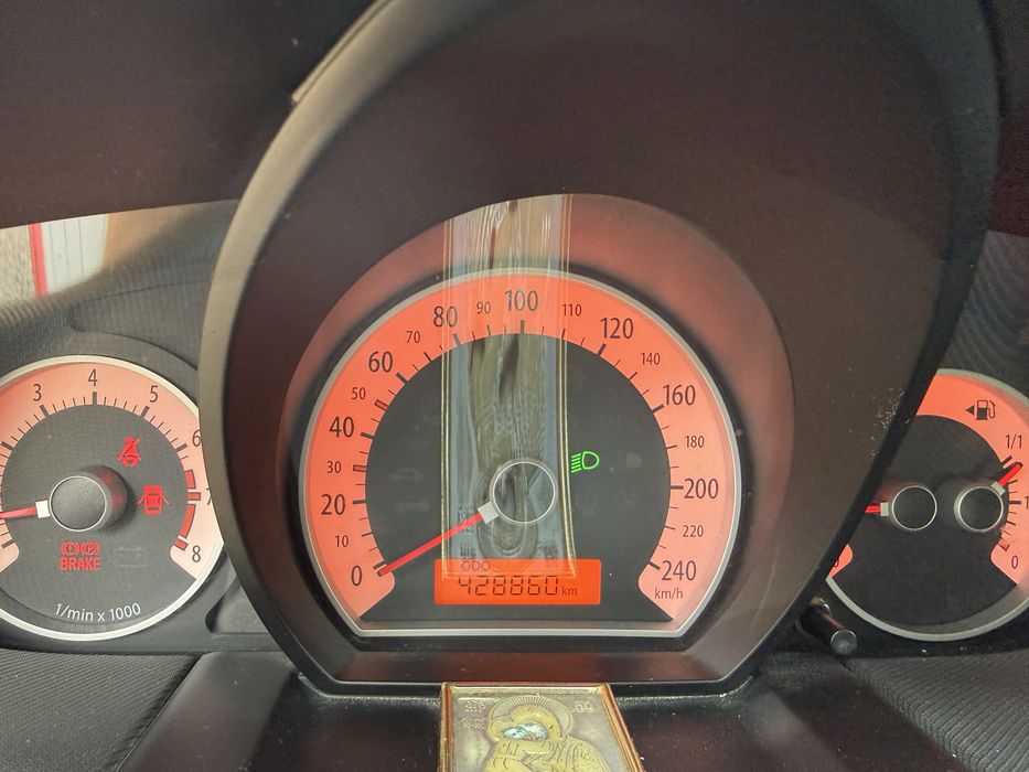 Kia ceed 1.4 benzină - 2008