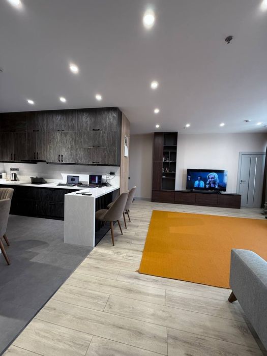 Продаётся 2ком ЖК Akay City 180м2 ор-р: Дархан, Хамид Алимжан