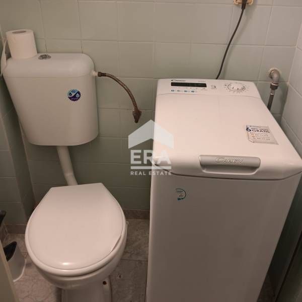 Ексклузивно от ЕРА Лайф! Двустаен мезонет под наем, Център , Варна .