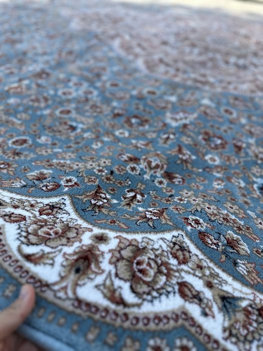 продается ковер 5*3