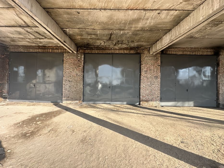 Ворота распашные металлические