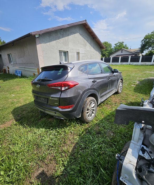 Dezmembrez hyundai tucson 2017