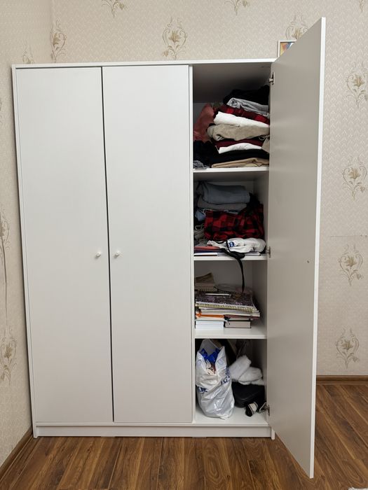 Шкаф икеа в отличном состоянии