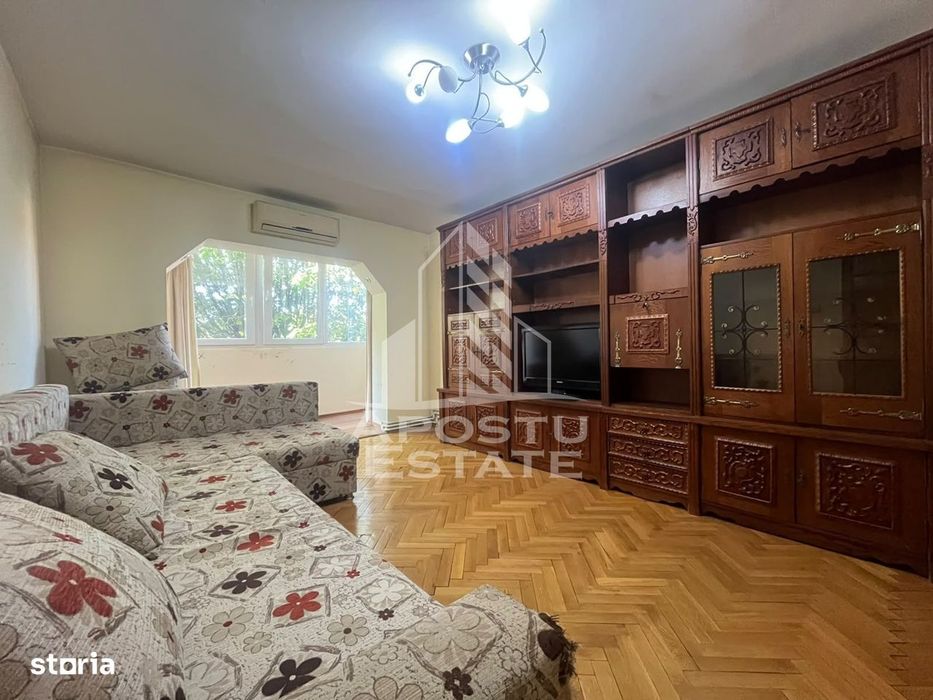 Apartament 4 camere, Zona Centrala