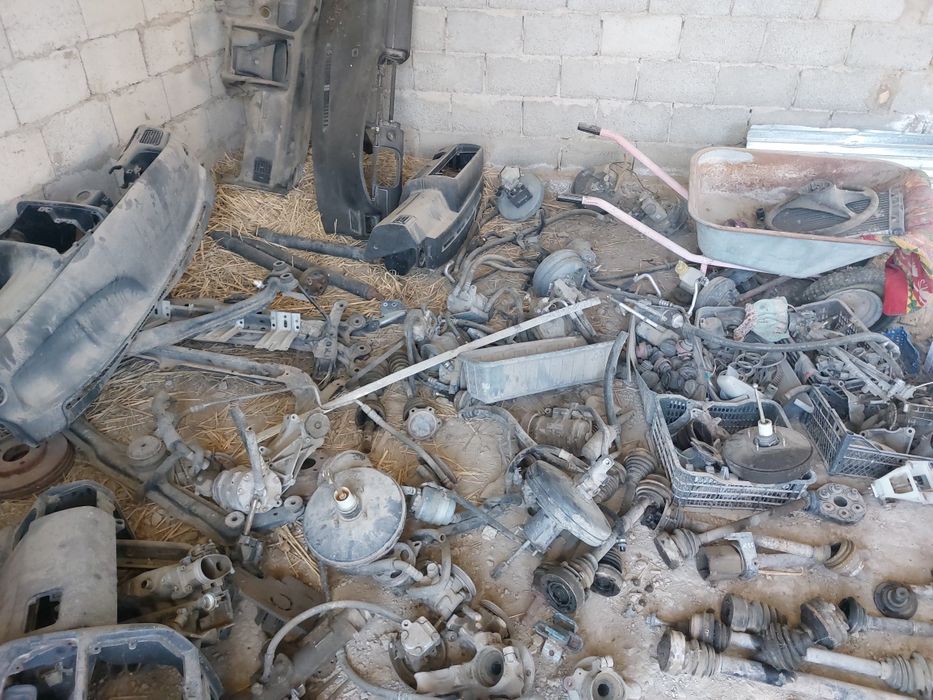 Кузовные запчасти