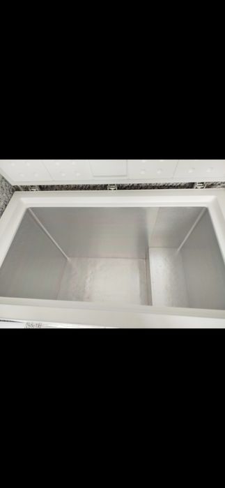 Морозильник 300л