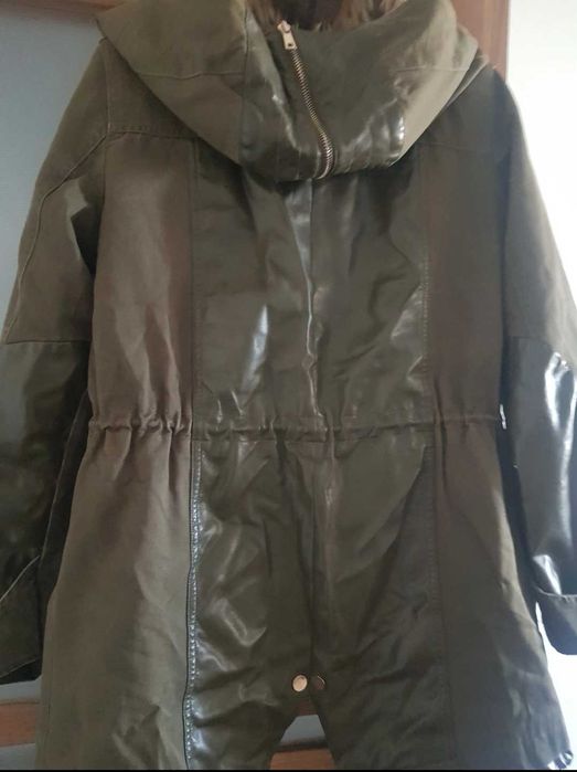 Geaca parka pentru dame cu blăniță detașabilă