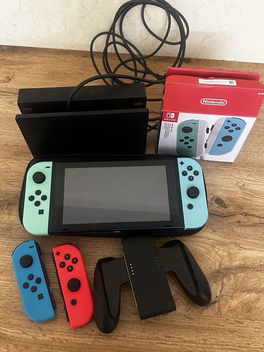 Продам Nintendo Switch