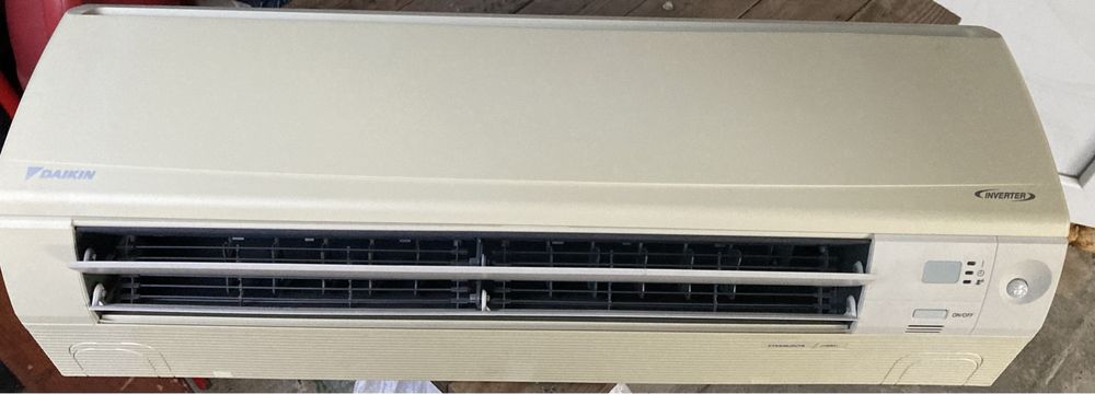 Daikin FTXS20J2 на части