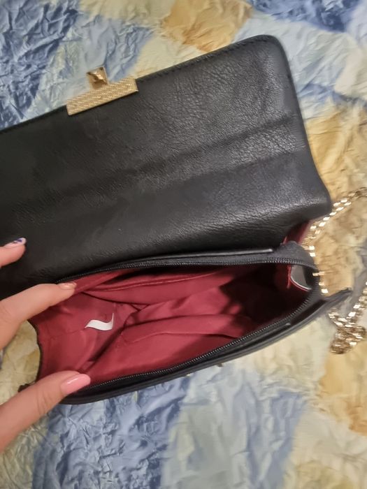 Нови и неразличими от нови чанти с дълга дръжка