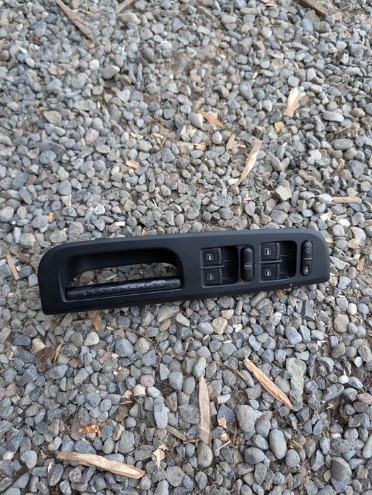 Piese interior ,vw bora,audi,passat,golf mai multe detali in descriere