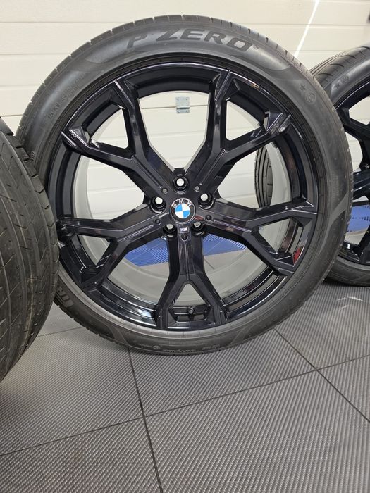 Оригинални 21" M Sport черни джанти с летни гуми Pirelli (2022) за BMW X5 (G05) / X6 (G06) + TPMS