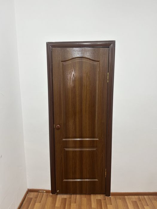 Дверь для комнотей