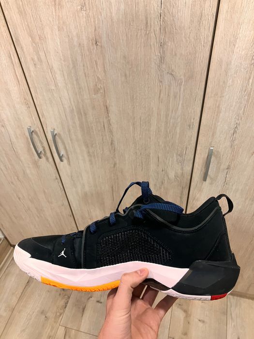 Баскетболни обувки Jordan 37 low