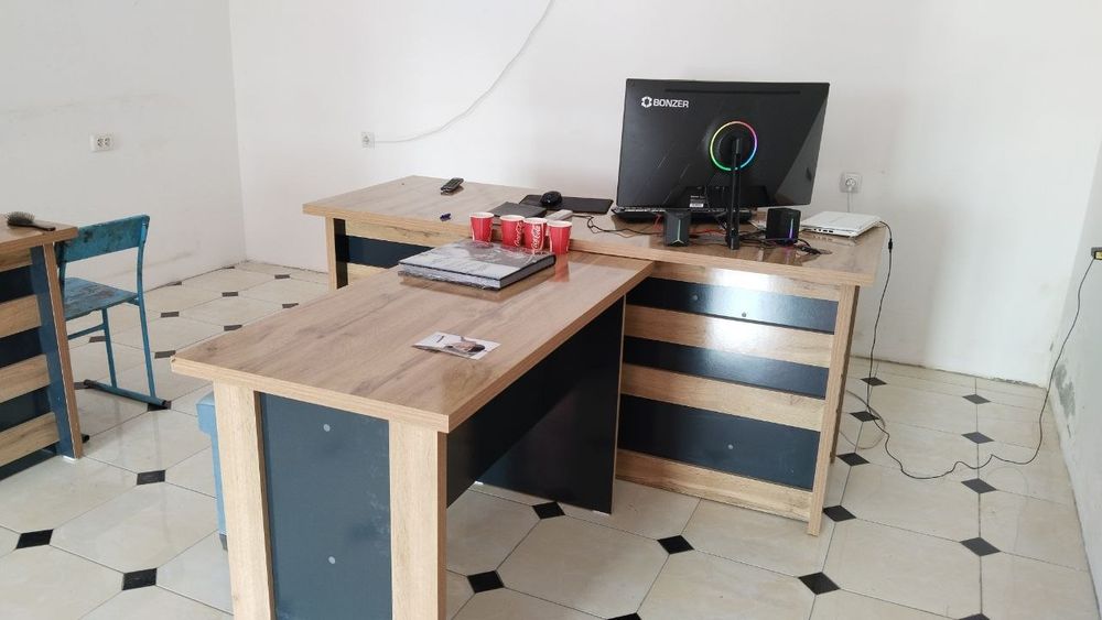 Kompyuter stol ofesni